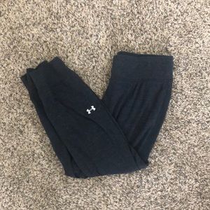 Under Armour Cropped Joggers